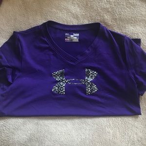 Under Armour V-neck tee